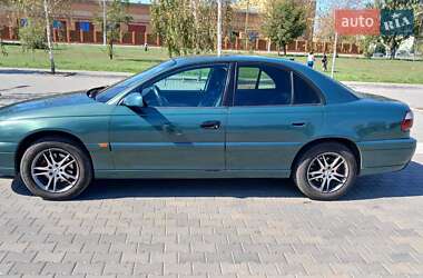 Седан Opel Omega 2002 в 