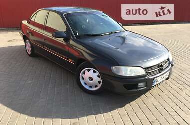 Седан Opel Omega 1998 в Львове