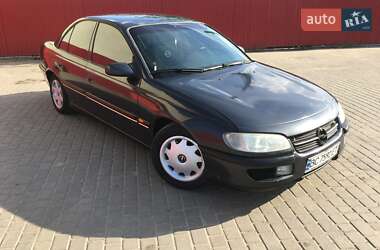 Седан Opel Omega 1998 в Львові