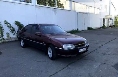 Седан Opel Omega 1991 в Києві