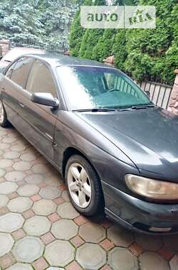 Седан Opel Omega 2001 в Львові