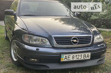 Седан Opel Omega 1996 в Днепре