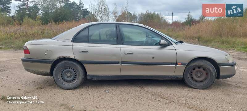 Седан Opel Omega 1997 в Днепре
