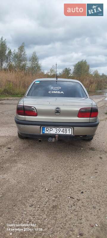 Седан Opel Omega 1997 в Днепре