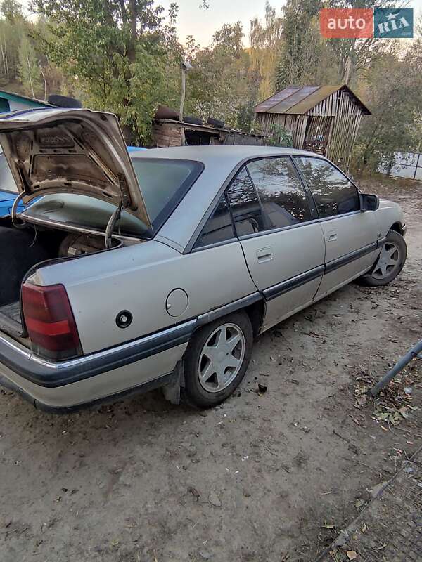 Седан Opel Omega 1992 в Вінниці