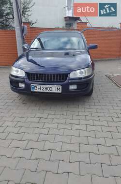 Седан Opel Omega 1999 в Одессе