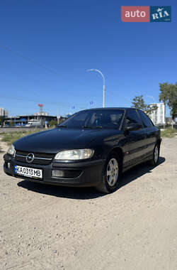 Седан Opel Omega 1996 в 