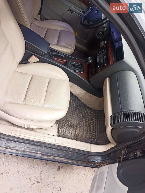 Седан Opel Omega 1997 в Сумах