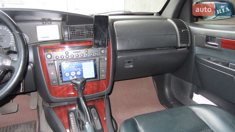 Седан Opel Omega 2002 в Першотравенську