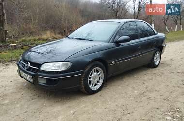 Седан Opel Omega 1998 в Добромиле