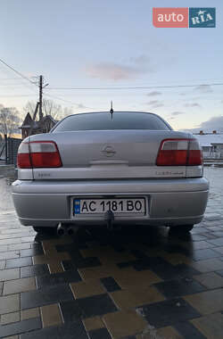 Седан Opel Omega 2000 в Владимире