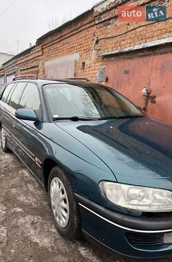 Универсал Opel Omega 1997 в Чернигове