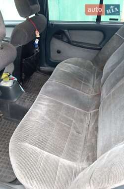 Седан Opel Omega 1988 в 
