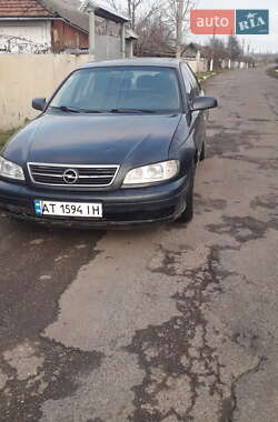 Седан Opel Omega 2001 в Гвоздеце