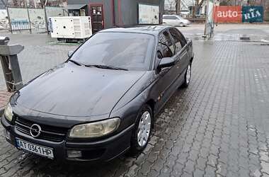 Седан Opel Omega 1996 в Черновцах