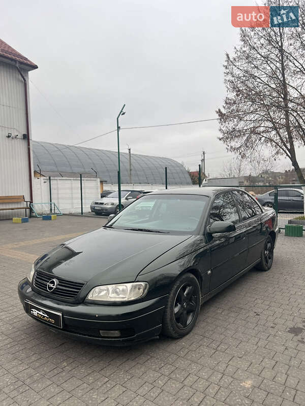 Седан Opel Omega 2002 в Ровно