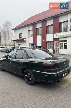 Седан Opel Omega 2002 в Ровно