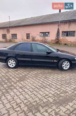 Седан Opel Omega 1998 в 