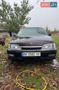 Седан Opel Omega 1991 в Вараші