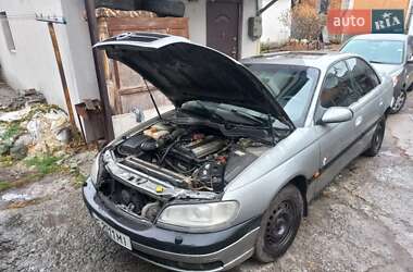 Седан Opel Omega 1995 в Дніпрі