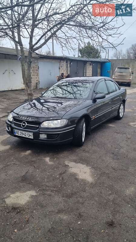 Седан Opel Omega 1996 в Дніпрі