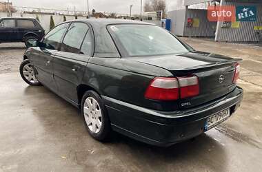 Седан Opel Omega 2000 в Лебедині