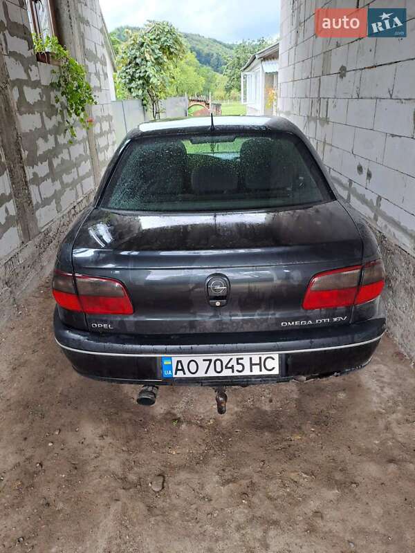 Opel Omega 1999 Opel Omega 1999