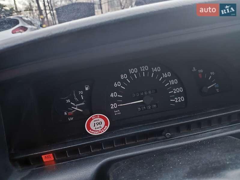 Универсал Opel Omega 1993 в Одессе