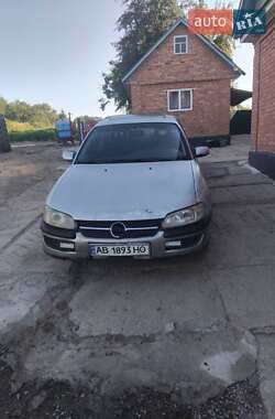 Седан Opel Omega 1997 в Виннице