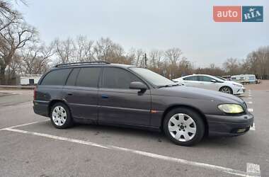 Універсал Opel Omega 2000 в 