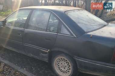 Седан Opel Omega 1990 в Вилкове