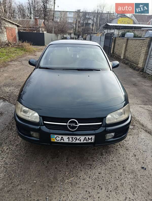 Седан Opel Omega 1995 в 