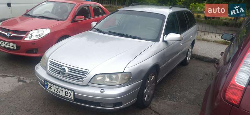 Универсал Opel Omega 2001 в Вараше