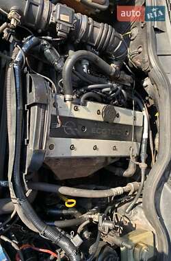 Седан Opel Omega 1996 в 