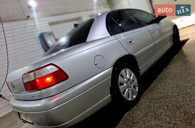 Седан Opel Omega 2002 в Чернівцях