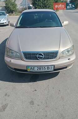 Седан Opel Omega 2001 в Днепре