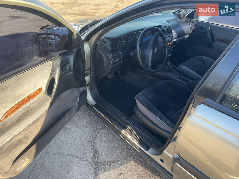 Универсал Opel Omega 1996 в Александрие