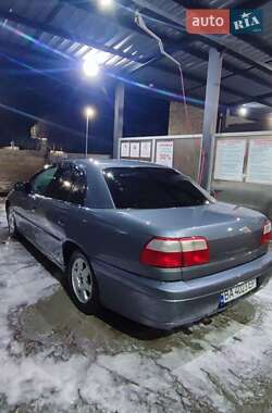 Седан Opel Omega 2002 в Кропивницькому