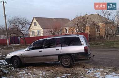 Універсал Opel Omega 1989 в Бершаді