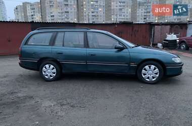 Универсал Opel Omega 1995 в Киеве