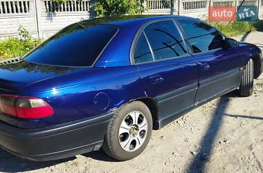 Седан Opel Omega 1998 в Днепре