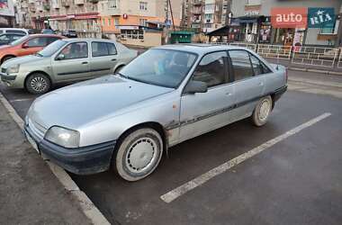 Седан Opel Omega 1988 в Трускавці