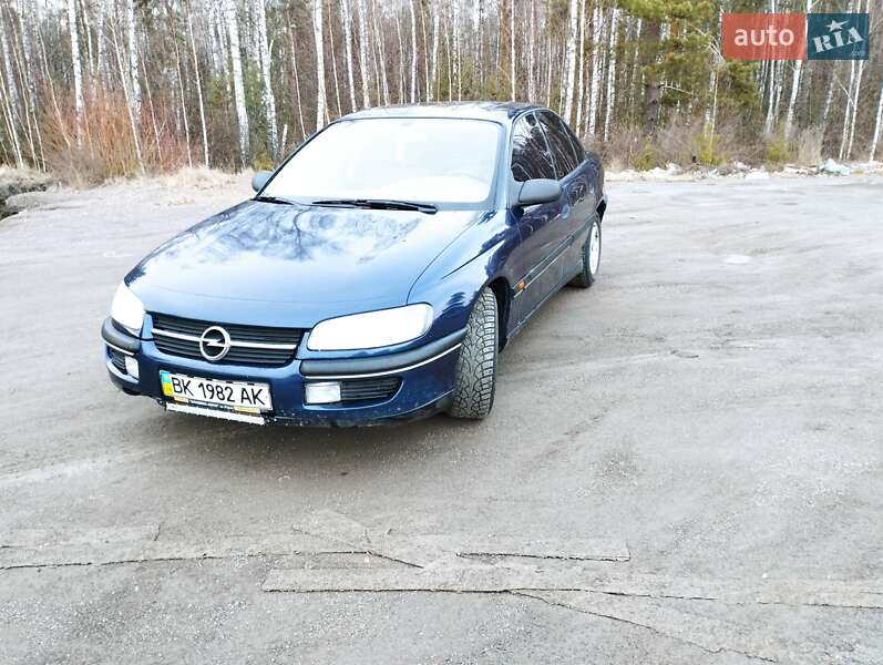 Седан Opel Omega 1994 в Сарнах