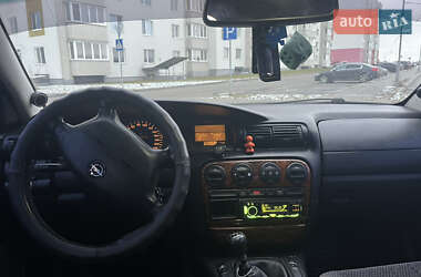 Седан Opel Omega 1997 в Виннице