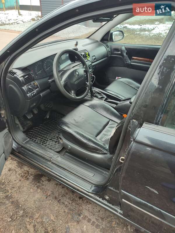 Седан Opel Omega 1997 в Житомире