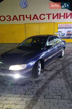 Седан Opel Omega 1995 в Львове