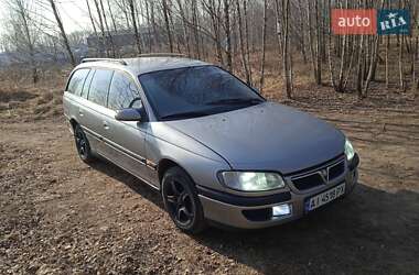 Универсал Opel Omega 1995 в Киеве