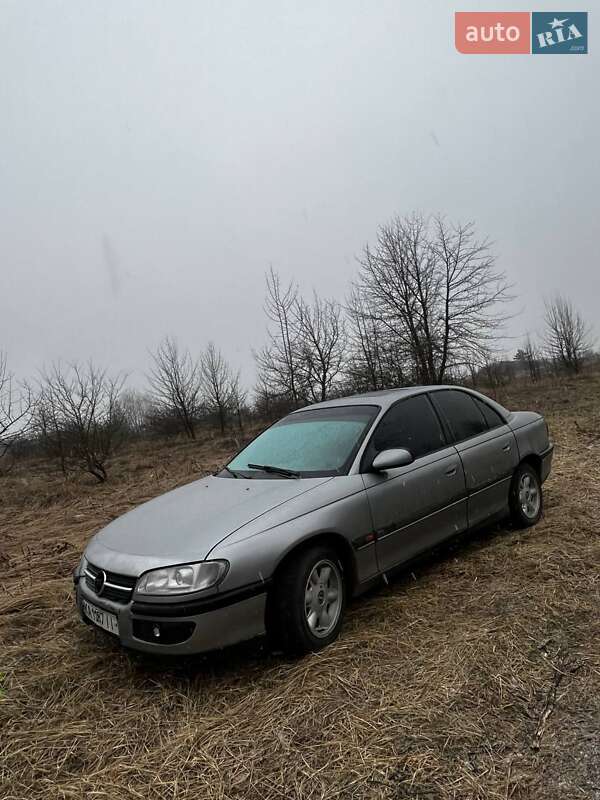 Седан Opel Omega 1995 в Броварах