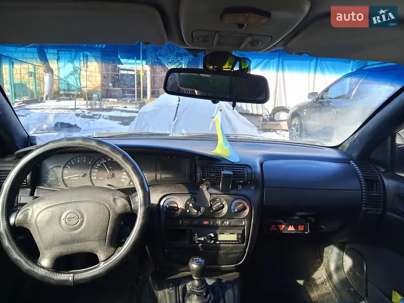 Opel Omega 1995
