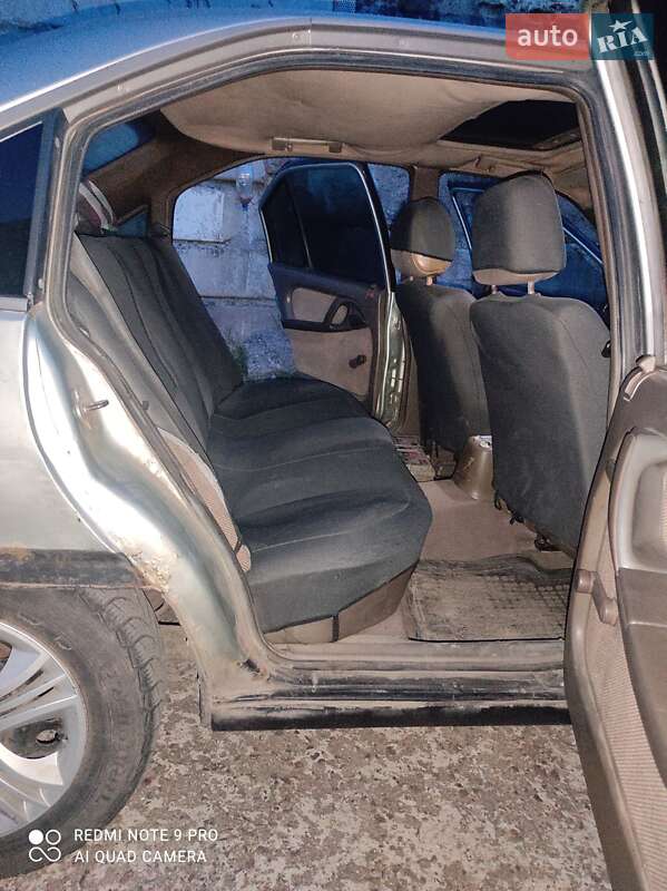 Седан Opel Omega 1986 в Миколаєві